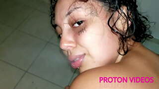 این است که سیگار کشیدن با خوب tattoed مدل زن. در اینجا ما باشگاه مهندسان دختر فاک, زیبا, در حالی که او سیگار کشیدن. برای کسانی که مانند سیگار کشیدن است. دو زاویه از جمله دید.