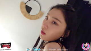 Джун Лю / SpicyGum - Хатні сэкс з кітайскай Студэнткай