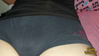 Adina némpél PUSSY nya di hareup nya Adi