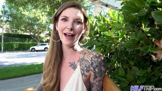 Ezincinane tit babe tastes jikelele cock
