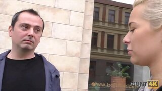 HUNT4K. Babe on haige armastaja ja otsustab seksida võõras